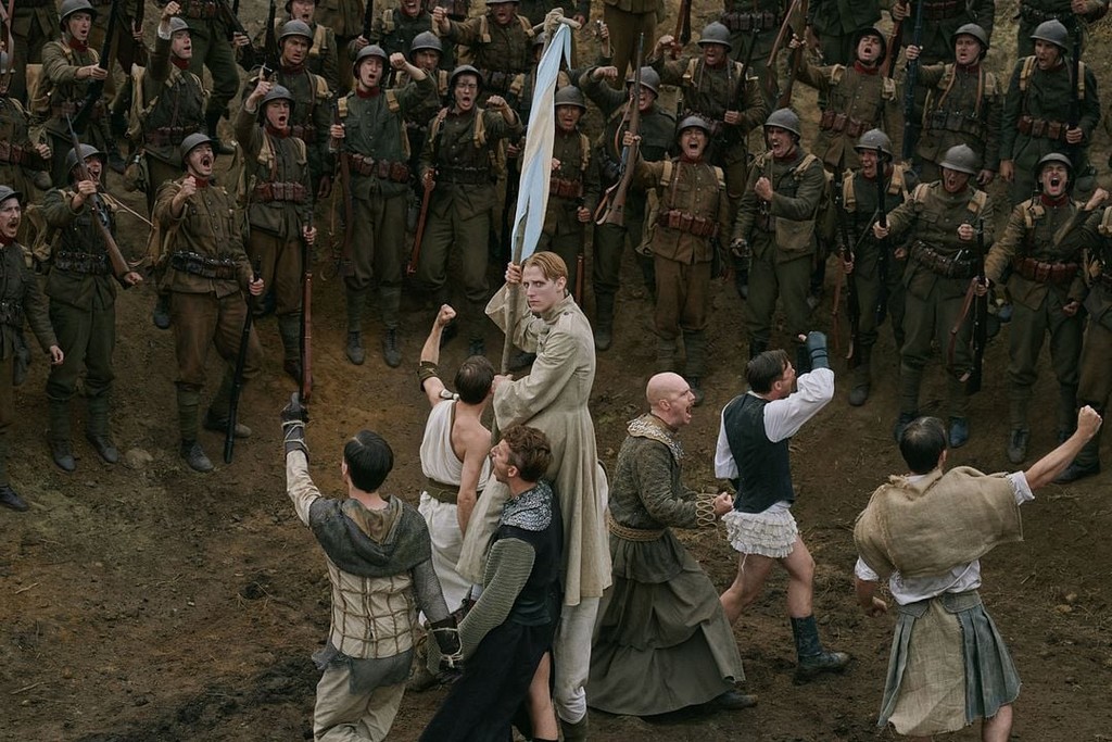 Les Braves (Coward)